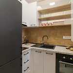 Holt Rossetti Residences - Exclusive Urban Lofts *