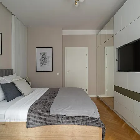 Apartment Holt Rossetti Residences - Exclusive Urban Lofts