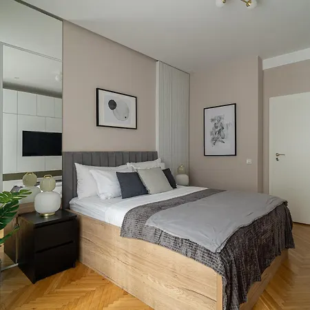 Apartament Holt Rossetti Residences - Exclusive Urban Lofts *