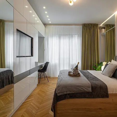Holt Rossetti Residences - Exclusive Urban Lofts Apartament