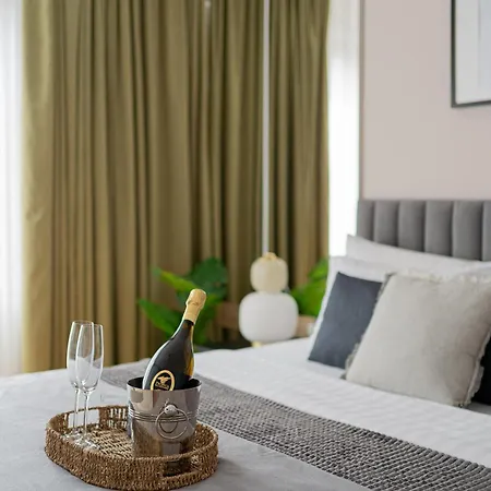 Holt Rossetti Residences - Exclusive Urban Lofts Apartament *