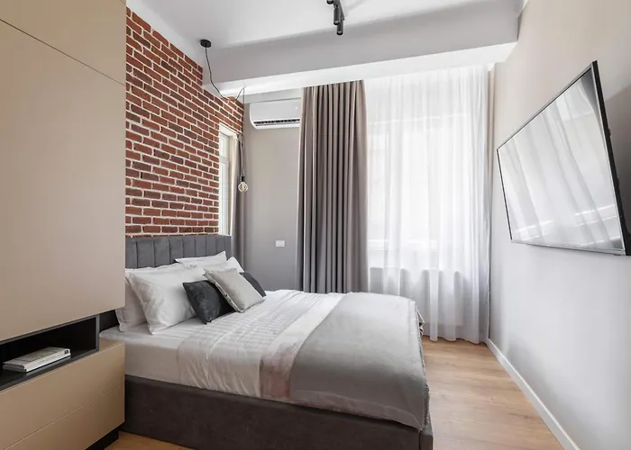 Holt Rossetti Residences - Exclusive Urban Lofts *