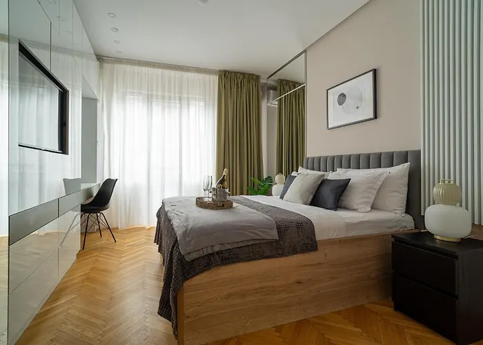 Holt Rossetti Residences - Exclusive Urban Lofts * Bucharest